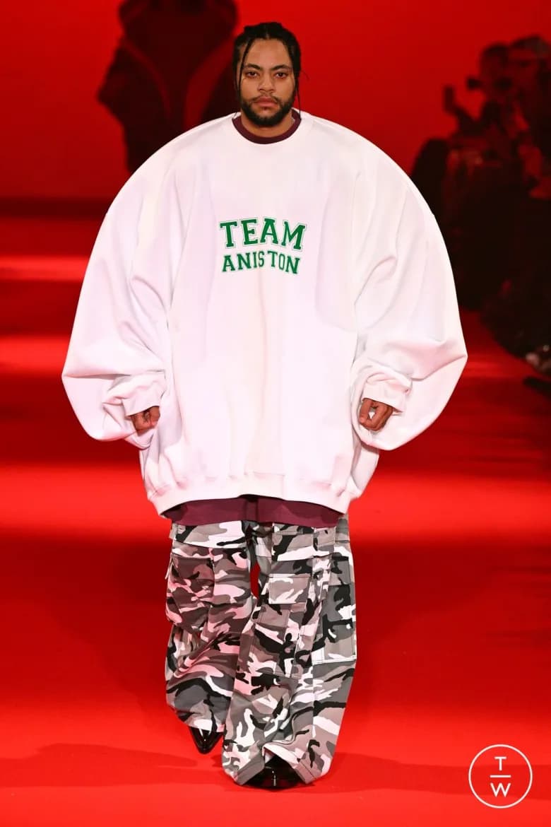 Crédits : Vetements