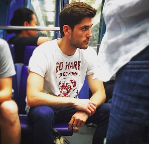 Les plus beaux mecs du metro  instagram