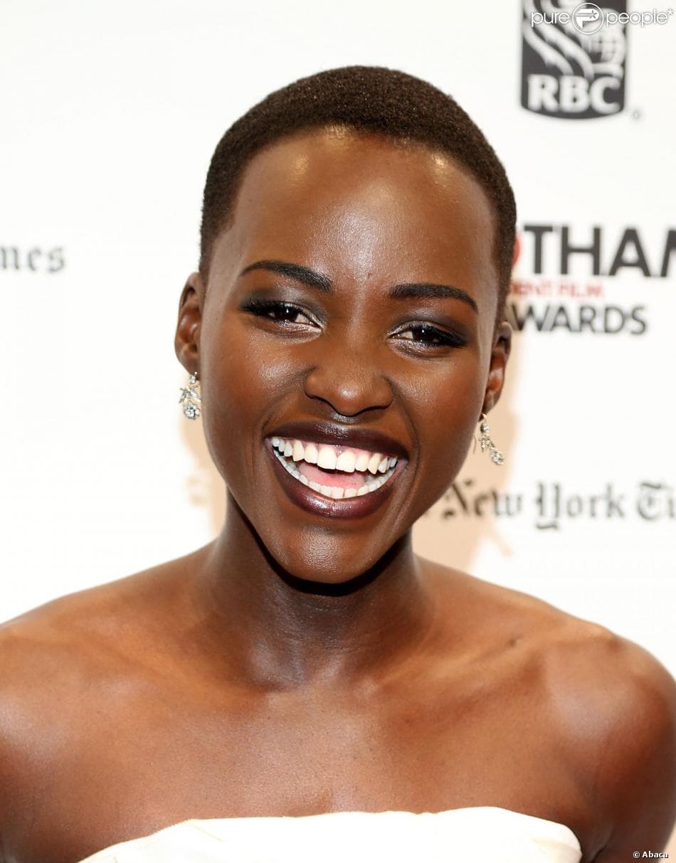 Lupita nyong'o red lips