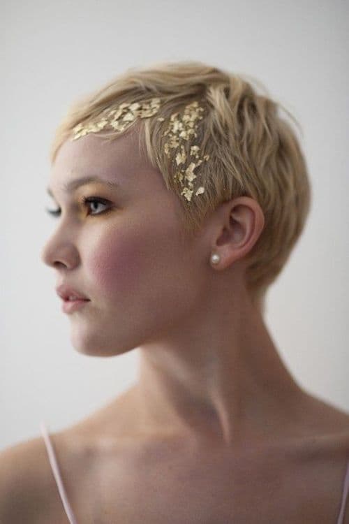 Gold-Leaf Hair